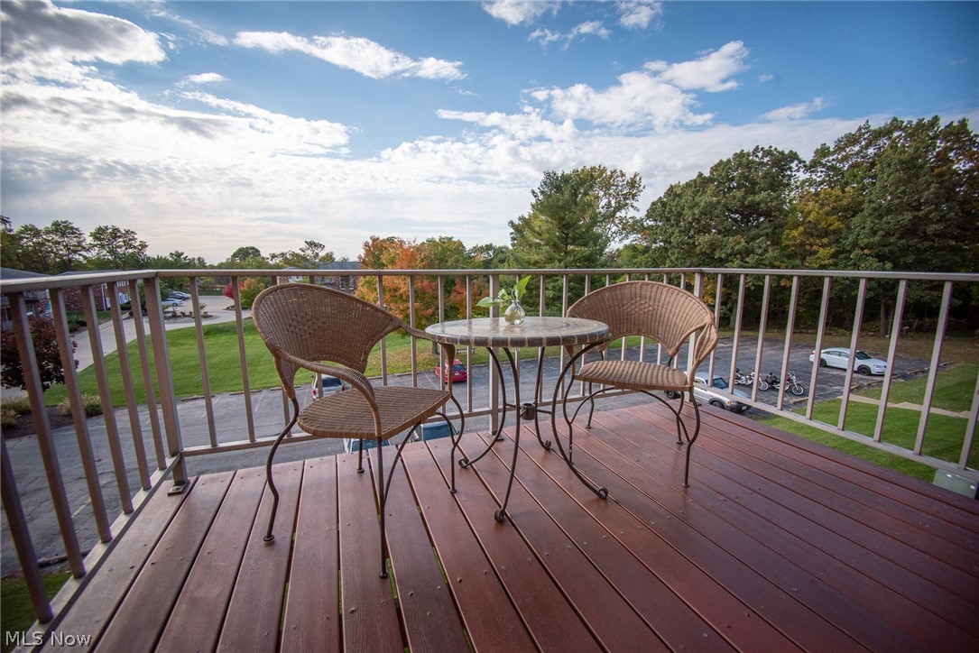 Inner Circle Condo - Residential