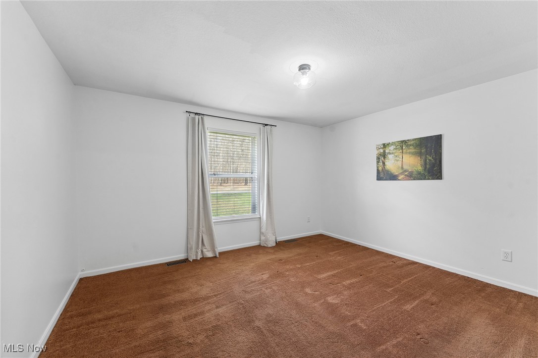 1737 Lucretia Drive, Girard, Ohio image 18