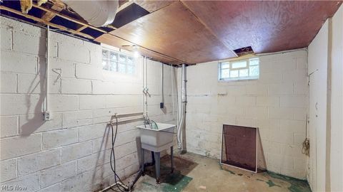 Tiny photo for 6584 Westminster Drive, Parma, OH 44129 (MLS # 5190851)