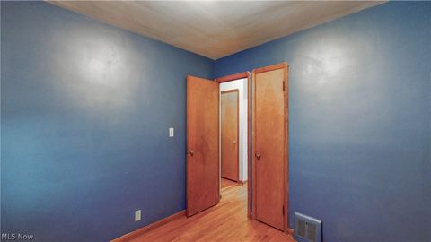 Tiny photo for 6584 Westminster Drive, Parma, OH 44129 (MLS # 5190851)