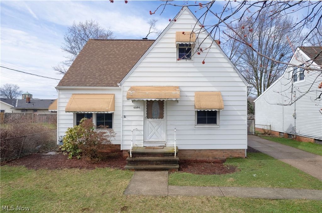 Photo of 6584 Westminster Drive, Parma, OH 44129 (MLS # 5190851)