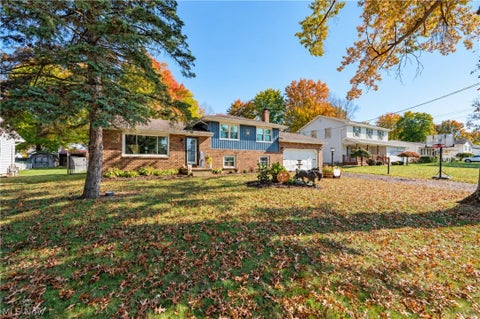 Tiny photo for 171 Fair Meadow Drive, Austintown, OH 44515 (MLS # 5255664)