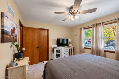 Tiny photo for 171 Fair Meadow Drive, Austintown, OH 44515 (MLS # 5255664)