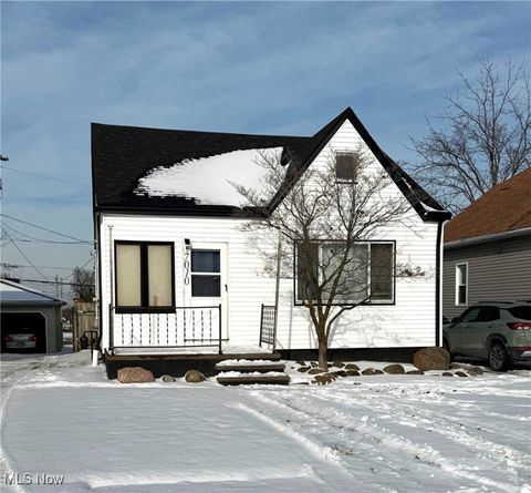 7010 Theota Avenue, Parma, OH 44129 - #: 5177427