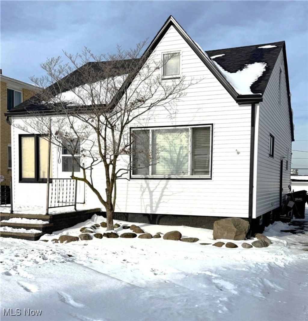 Photo of 7010 Theota Avenue, Parma, OH 44129 (MLS # 5177427)