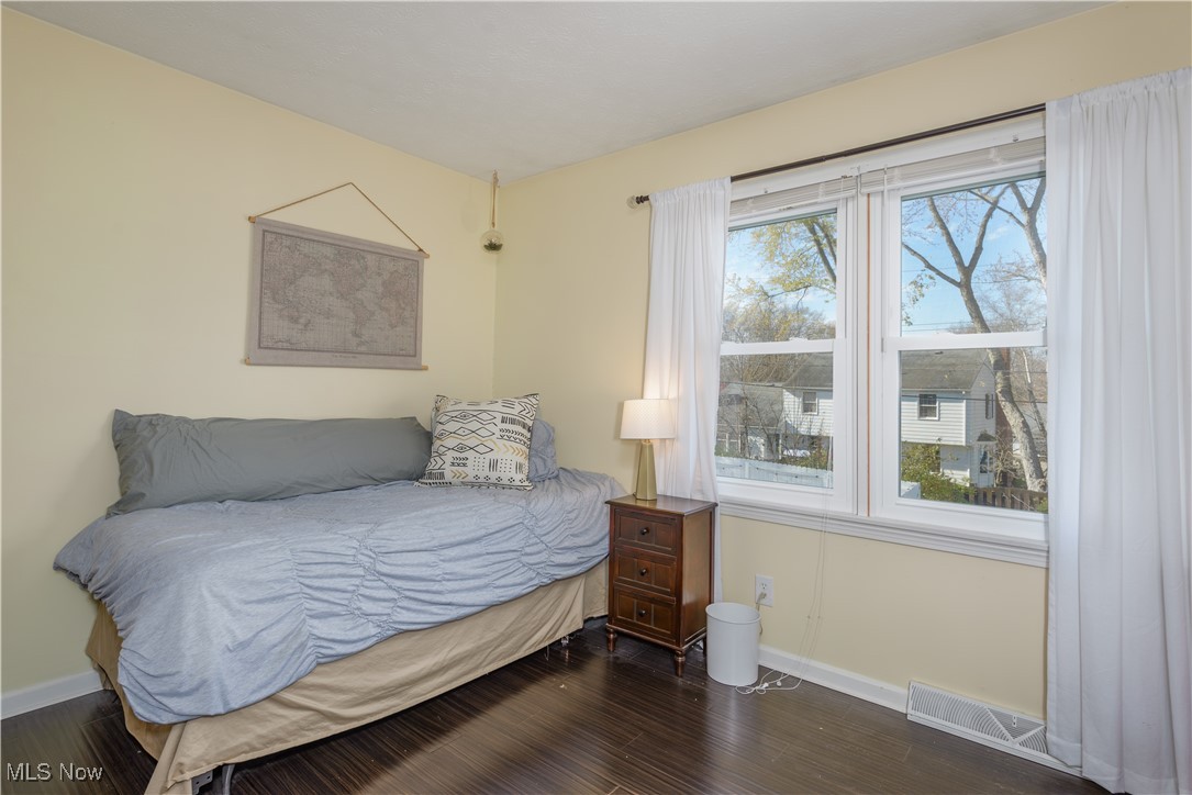 Cuyahoga Falls, Ohio 44223, United States, 3 Bedrooms Bedrooms, ,3 BathroomsBathrooms,Residential,Active,14464