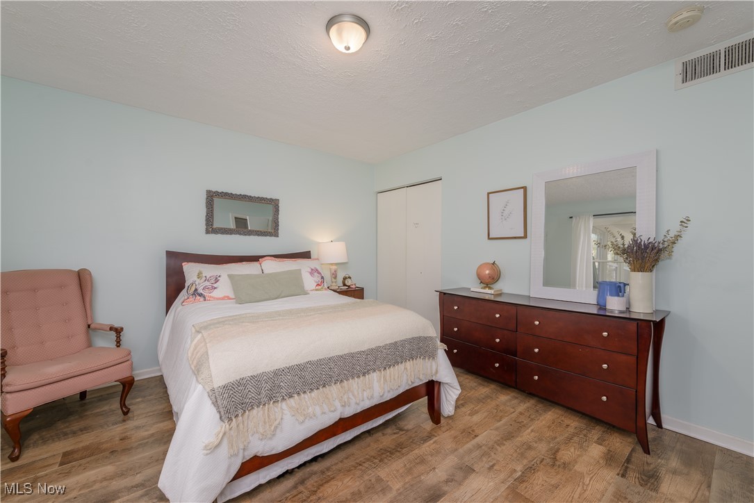 Cuyahoga Falls, Ohio 44223, United States, 3 Bedrooms Bedrooms, ,3 BathroomsBathrooms,Residential,Active,14464