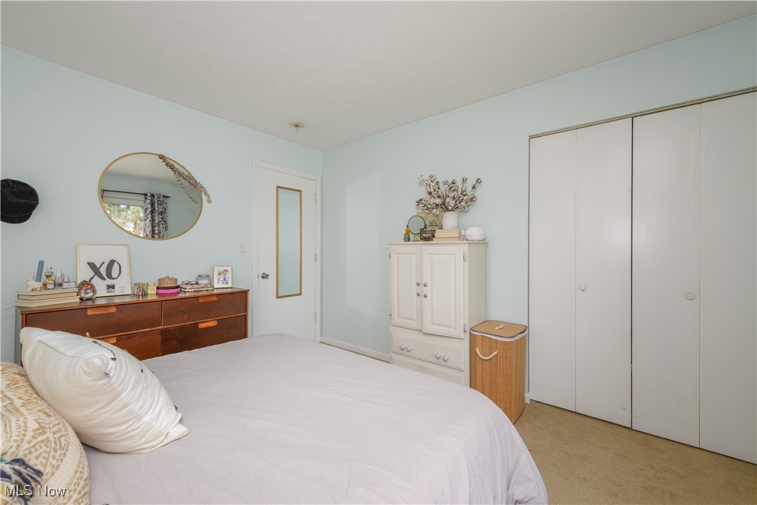 Cuyahoga Falls, Ohio 44223, United States, 3 Bedrooms Bedrooms, ,3 BathroomsBathrooms,Residential,Active,14464