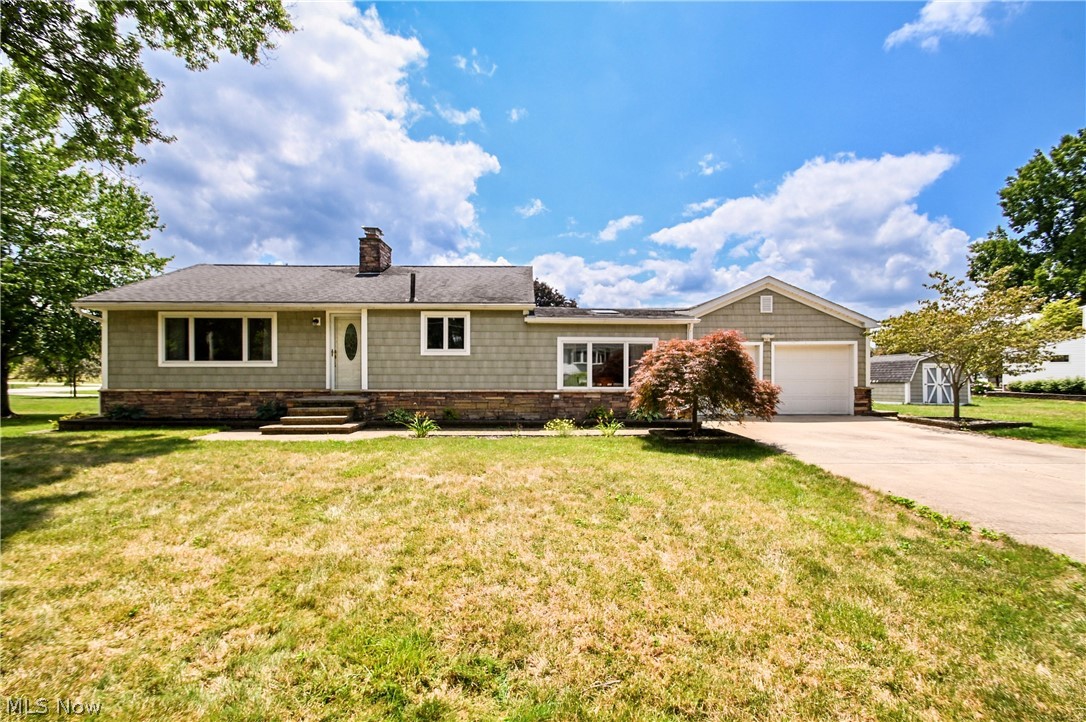 What a great find in Lake Cable. The home is much larger then it looks. The first floor has a traditional living room, a large eat in kitchen and a family room that has plenty of space for a dining room table and entertaining. The family room area stretches from the front of the house to the back. The sliding glass door opens up to a large deck with a view of the lake. Rounding out the first floor are two bedrooms and a full bath. The fully finished lower level provides so many options. Do you want at game room, office, or extra living space, there are so many options along with a full bath. Want to join Lake Cable, you have the ability to with this location.