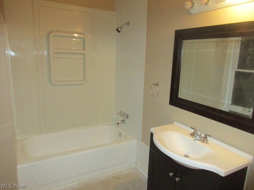 Laura H Stewarts - Residential Lease