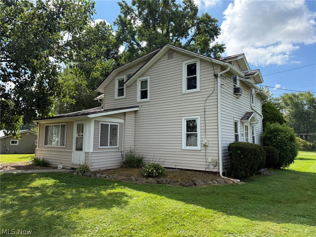 203 N Applecreek Road