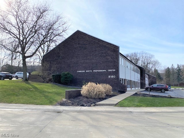 Brecksville - Commercial Sale