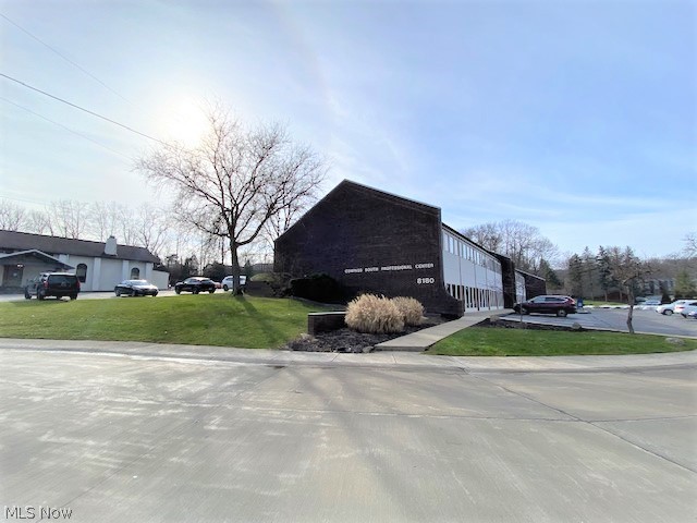 Brecksville - Commercial Sale