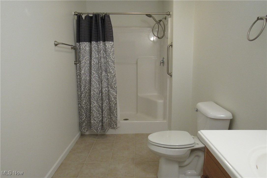 Vanna Shores Condo Bldg 16 Ph - Residential