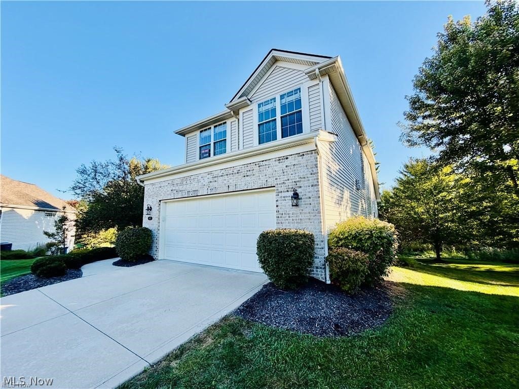 4457 Forest Lake Court