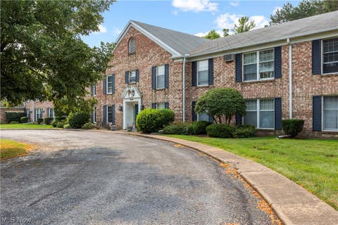 Condo For Sale - 4704 Venice Heights Boulevard #216<br/> Sandusky, OH 44870