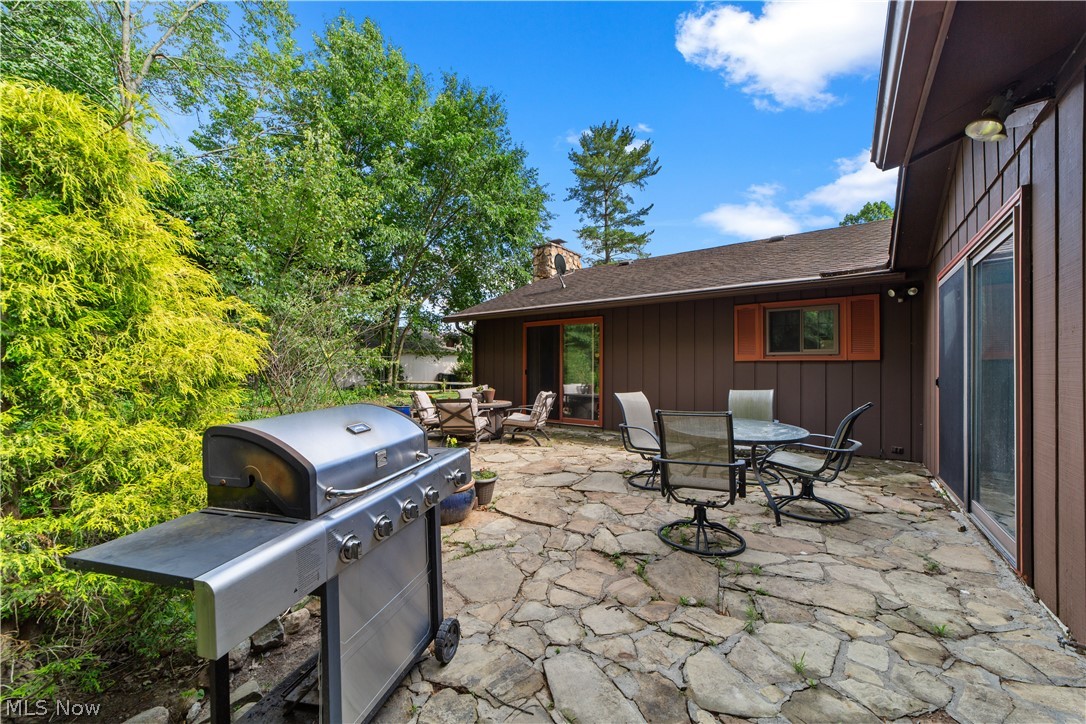 5911 Woodland Drive