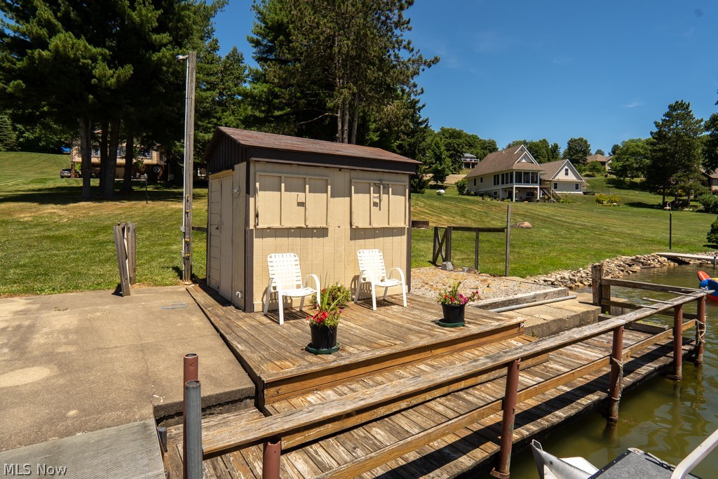 Lake Tamahawk - Residential