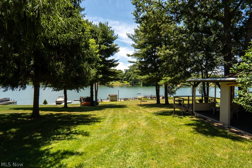 Lake Tamahawk - Residential