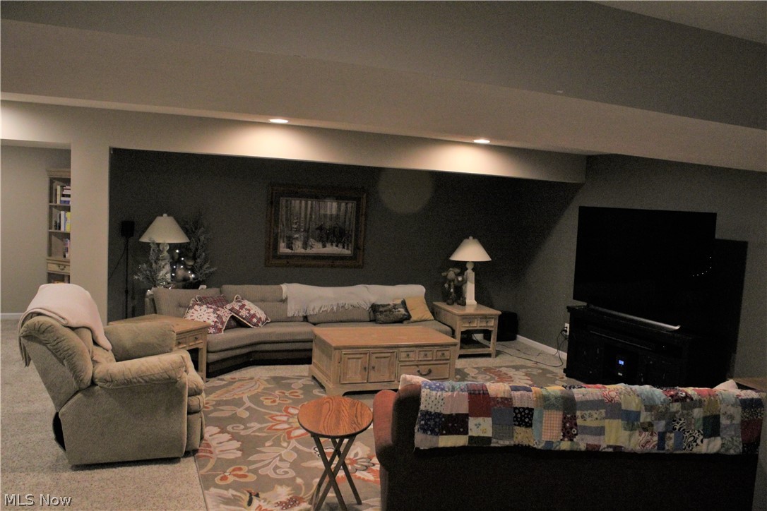 Tiberon Trace - Residential