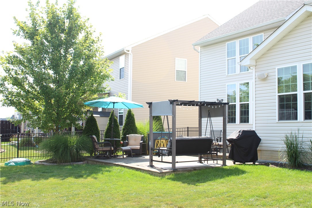 Tiberon Trace - Residential