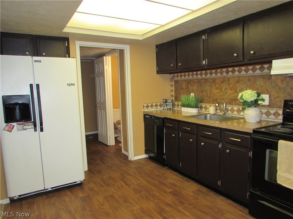 Harbour Light Condo - Residential