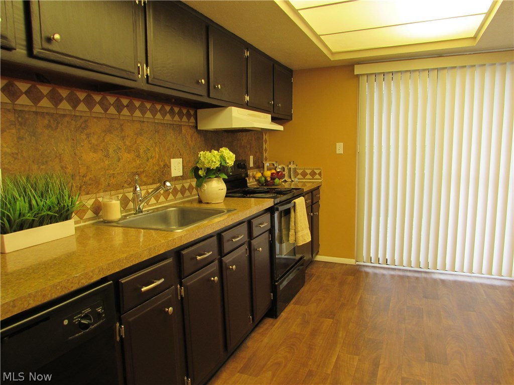 Harbour Light Condo - Residential