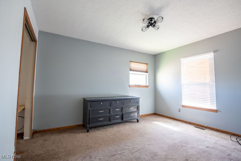 11153 Augusta Road, East Rochester, Ohio image 11