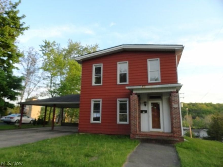 Nice colonial, spacious rooms, full basement and more