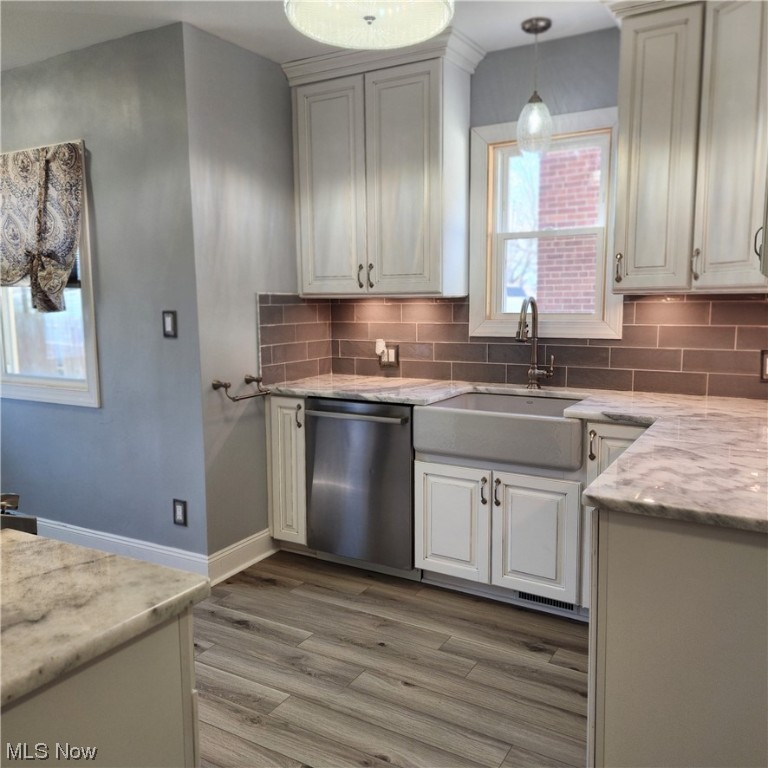 Ridgewood 02 - Residential