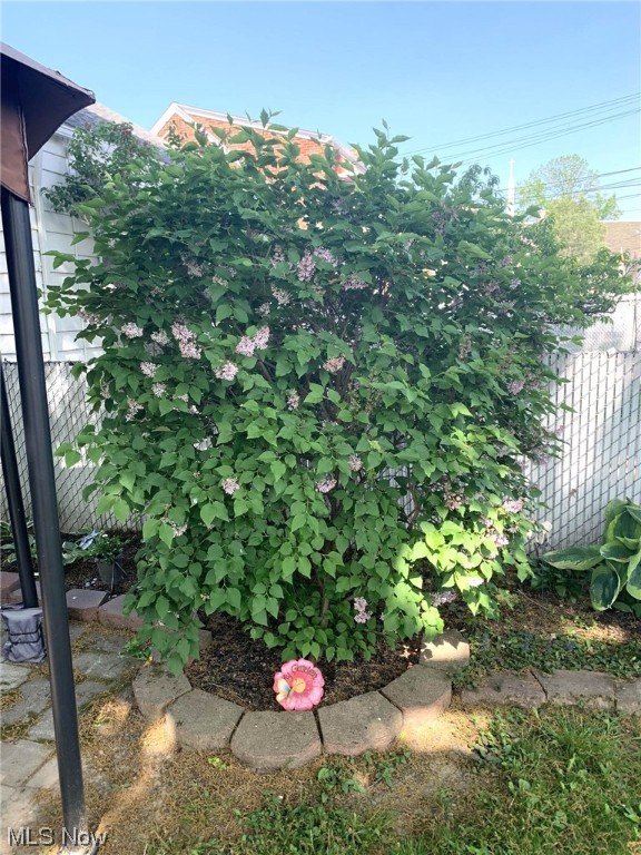 Ridgewood 02 - Residential