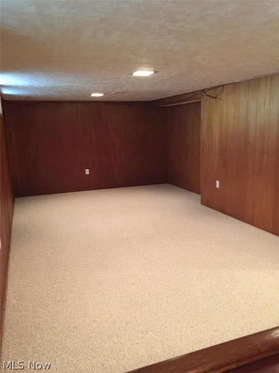 R M Filkoff & Companys Park Vie - Residential Lease