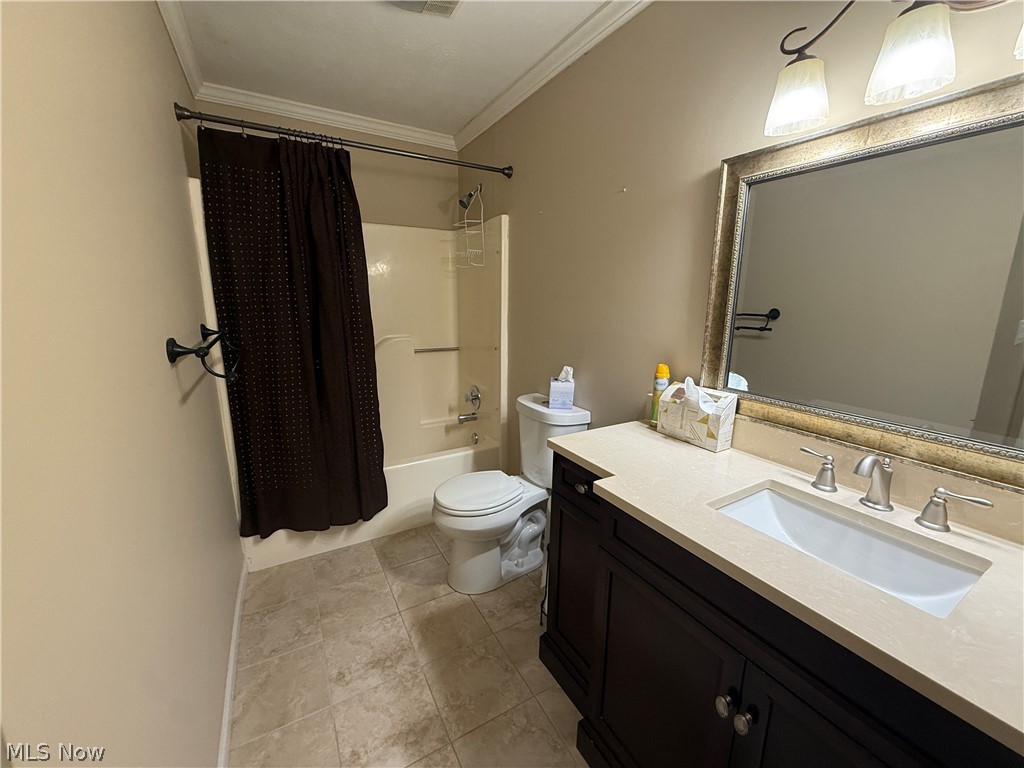 Hickory Ridge Condo - Residential