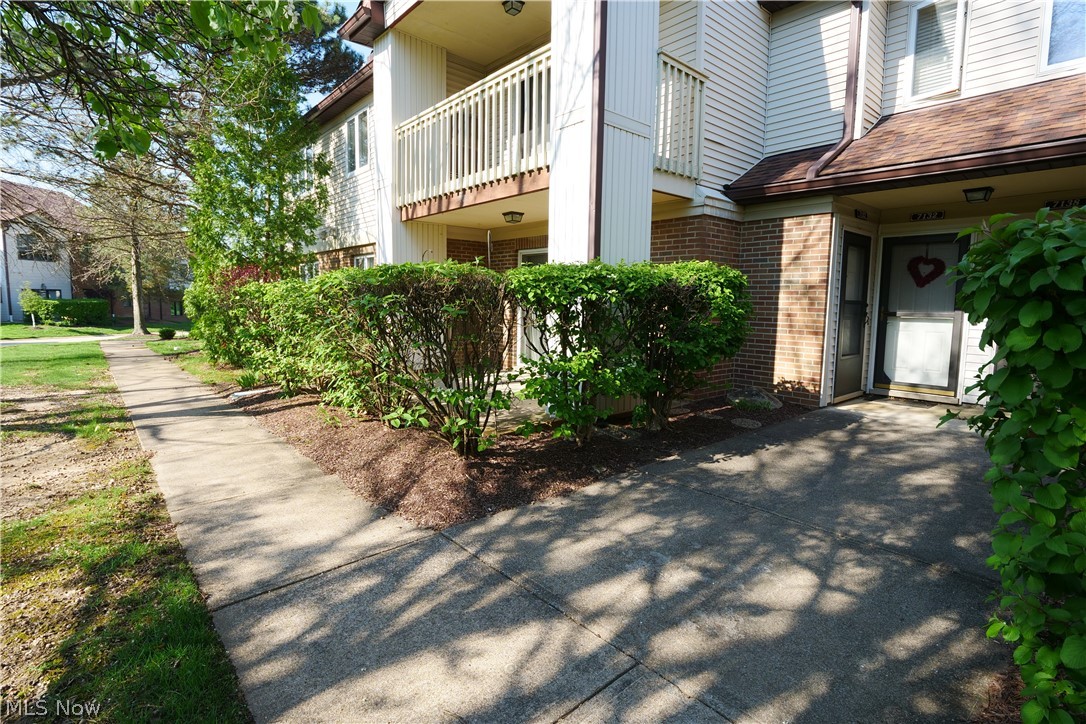 Hickory Ridge Condo - Residential