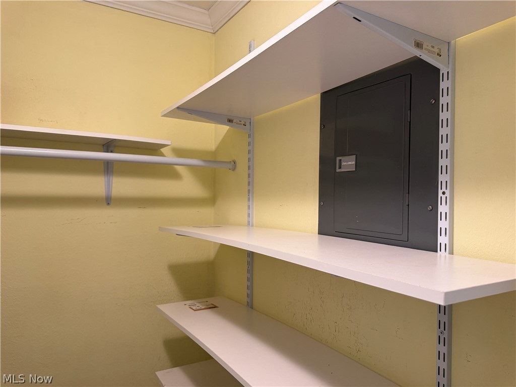 Hickory Ridge Condo - Residential