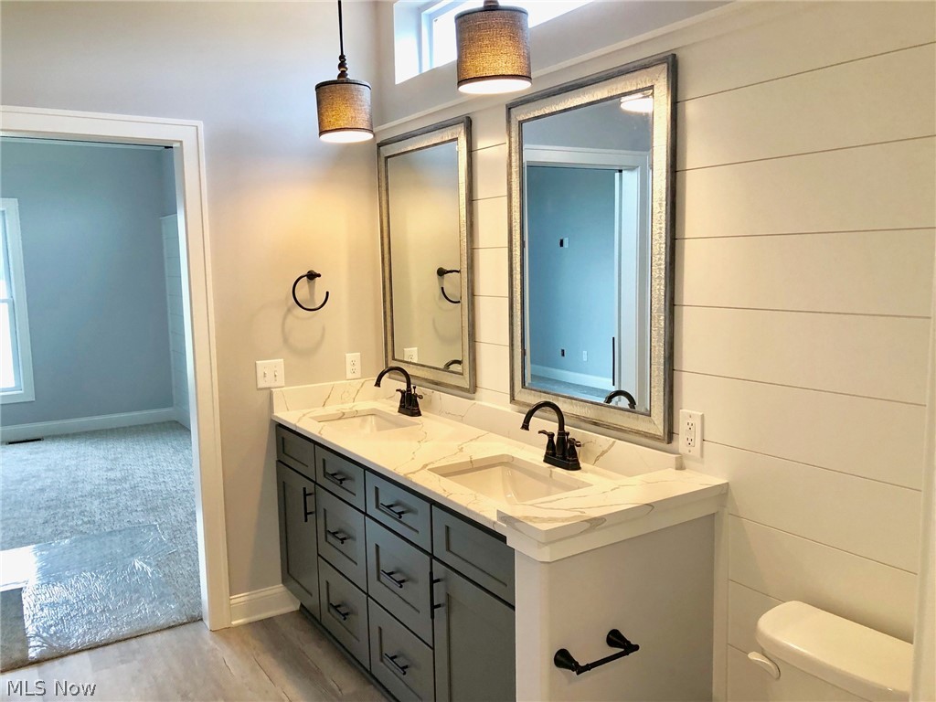 Lake Ospgs Village - Residential