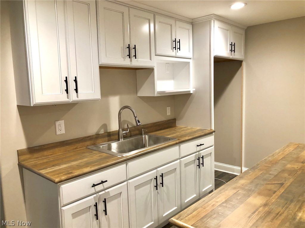 Lake Ospgs Village - Residential