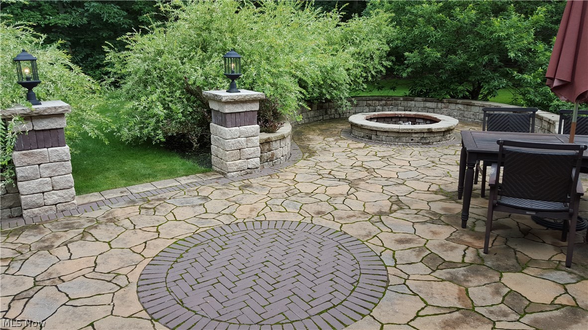 Arbor Acres - Residential