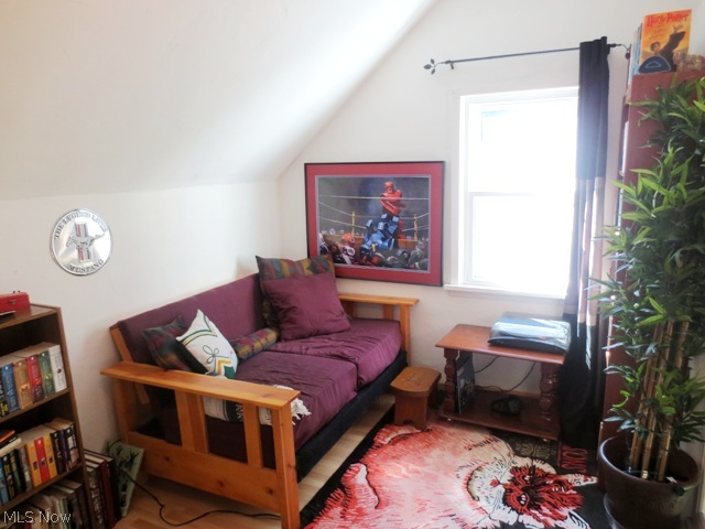 Crestivew - Residential