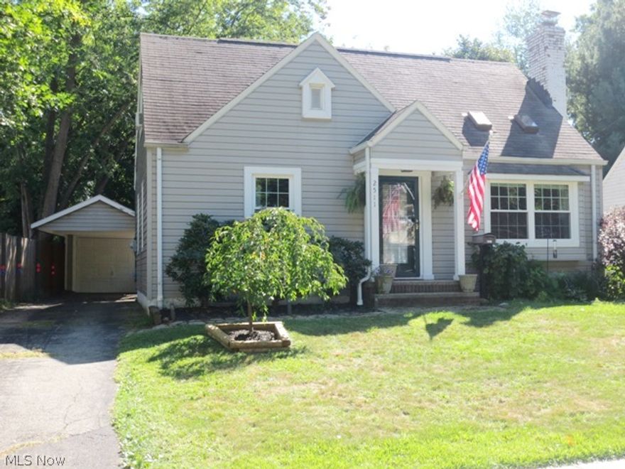 Vaulted living room greets you as you walk into this unique cape. Fireplace and wood floors in living room, dining room with built -ins, newer kitchen with stainless appliances and breakfast bar. 2 bedrooms on 1st floor and updated full bath. 2nd floor master with loft overlooking the living room. Newer windows, siding and hot water tank. Must see!