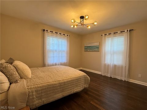 Tiny photo for 2216 Barrington Road, University Heights, OH 44118 (MLS # 5190668)