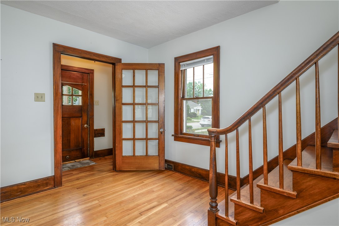 459 Longmere Drive