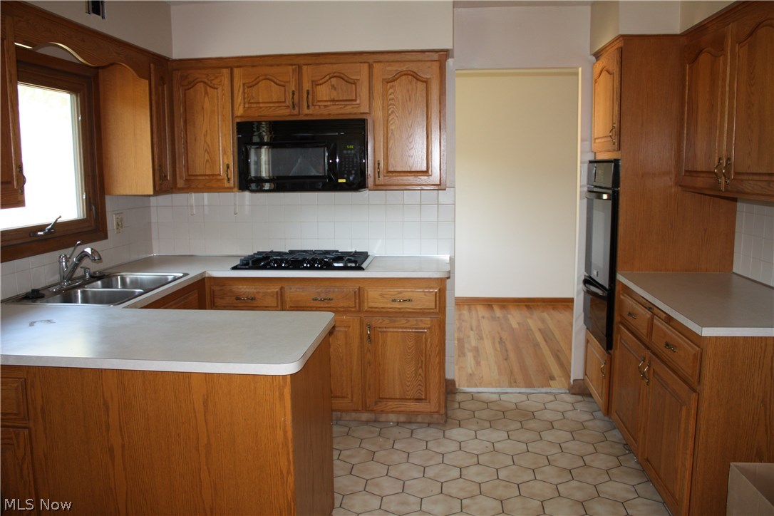 Overlook 02a & 02b - Residential