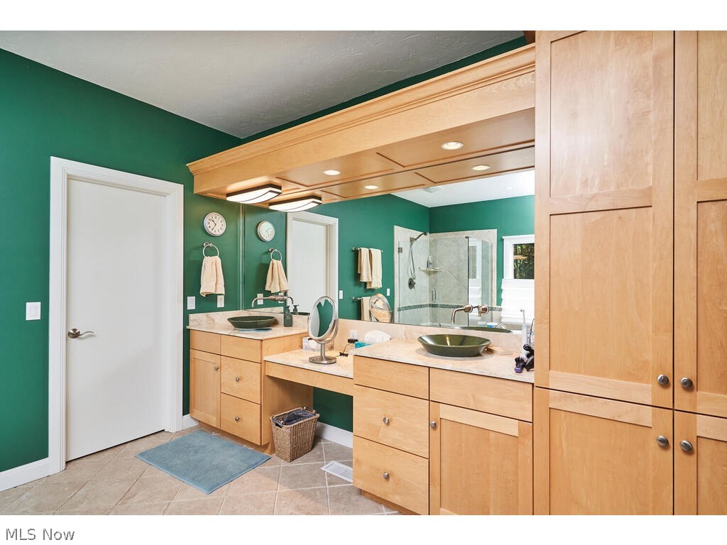 Glencoe Clusters - Residential