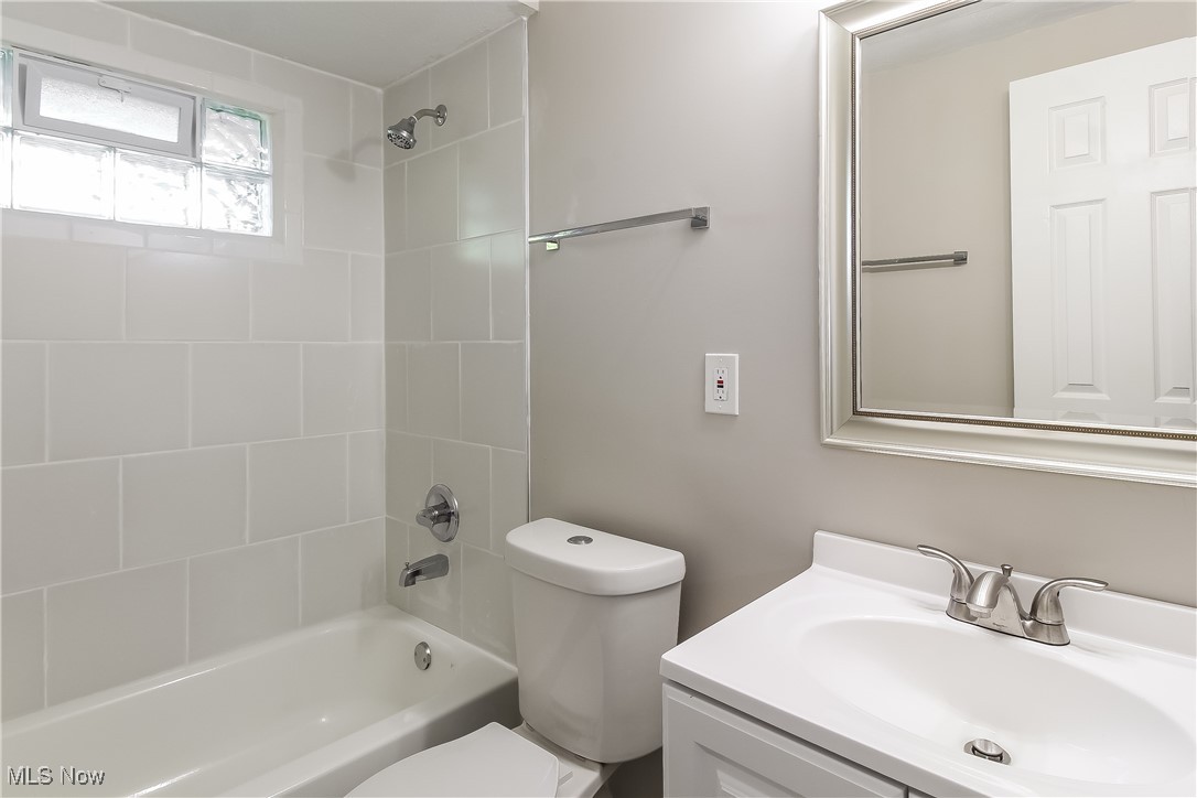 Lee-Miles - Residential Lease