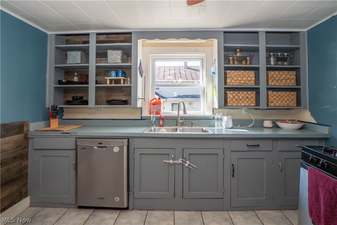 Village/West Salem - Residential