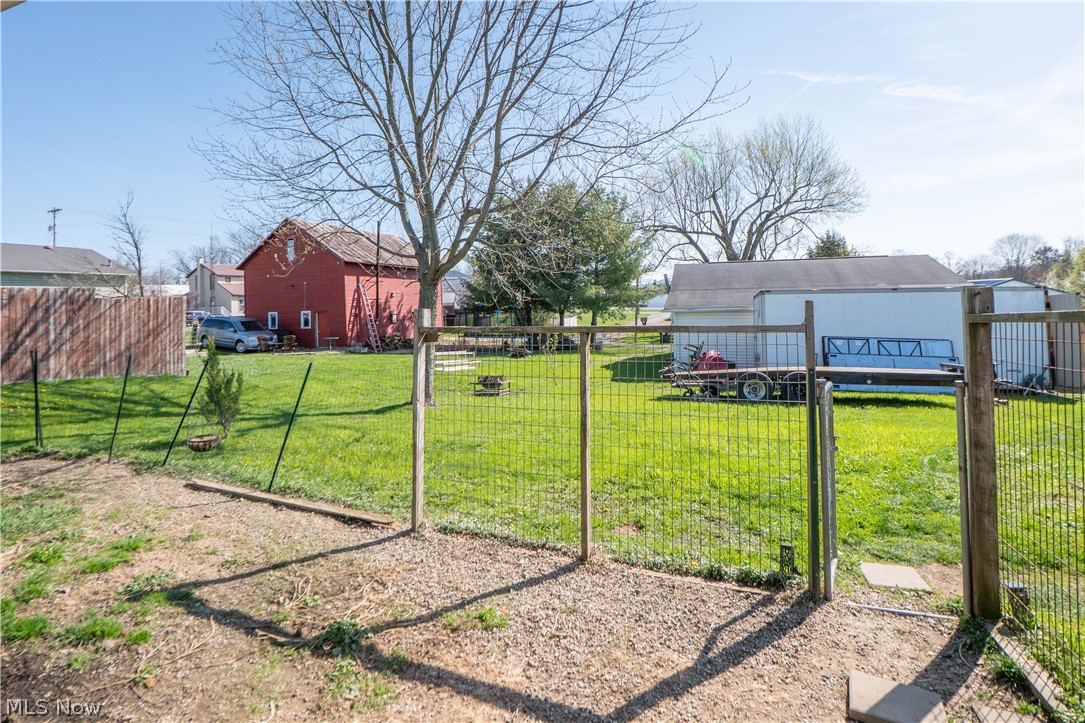 Village/West Salem - Residential