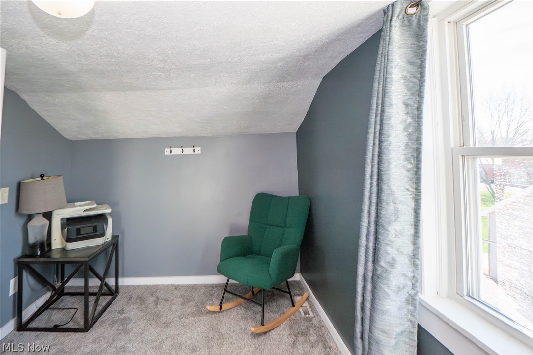 Village/West Salem - Residential