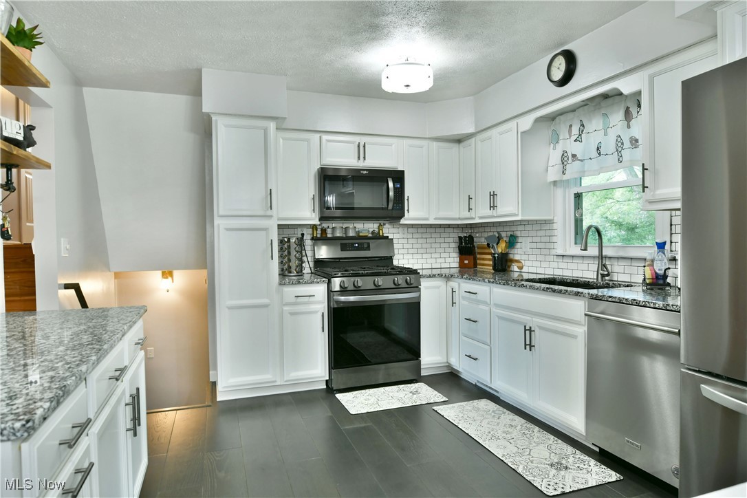 1723 Coventry Avenue, Howland, Ohio image 16