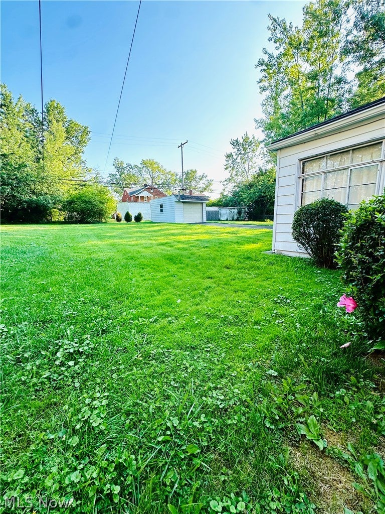 4102 Colony Road